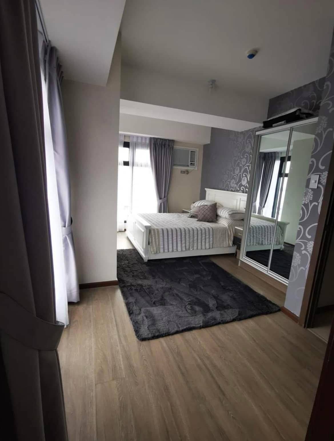 CONDO FOR RENT GALLERIA RESIDENCES - photo 4