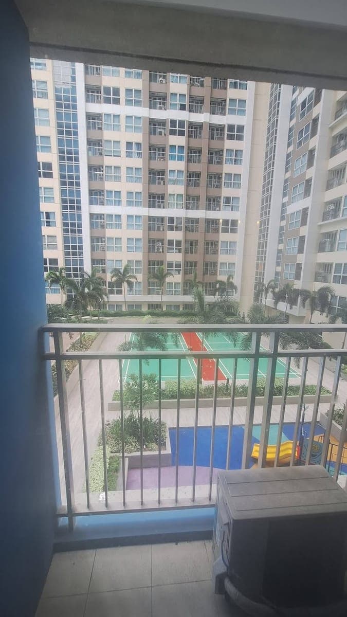 Stylish 1BR Fully Furnished Unit with Optional Parking | Park Avenue BGC - photo 4