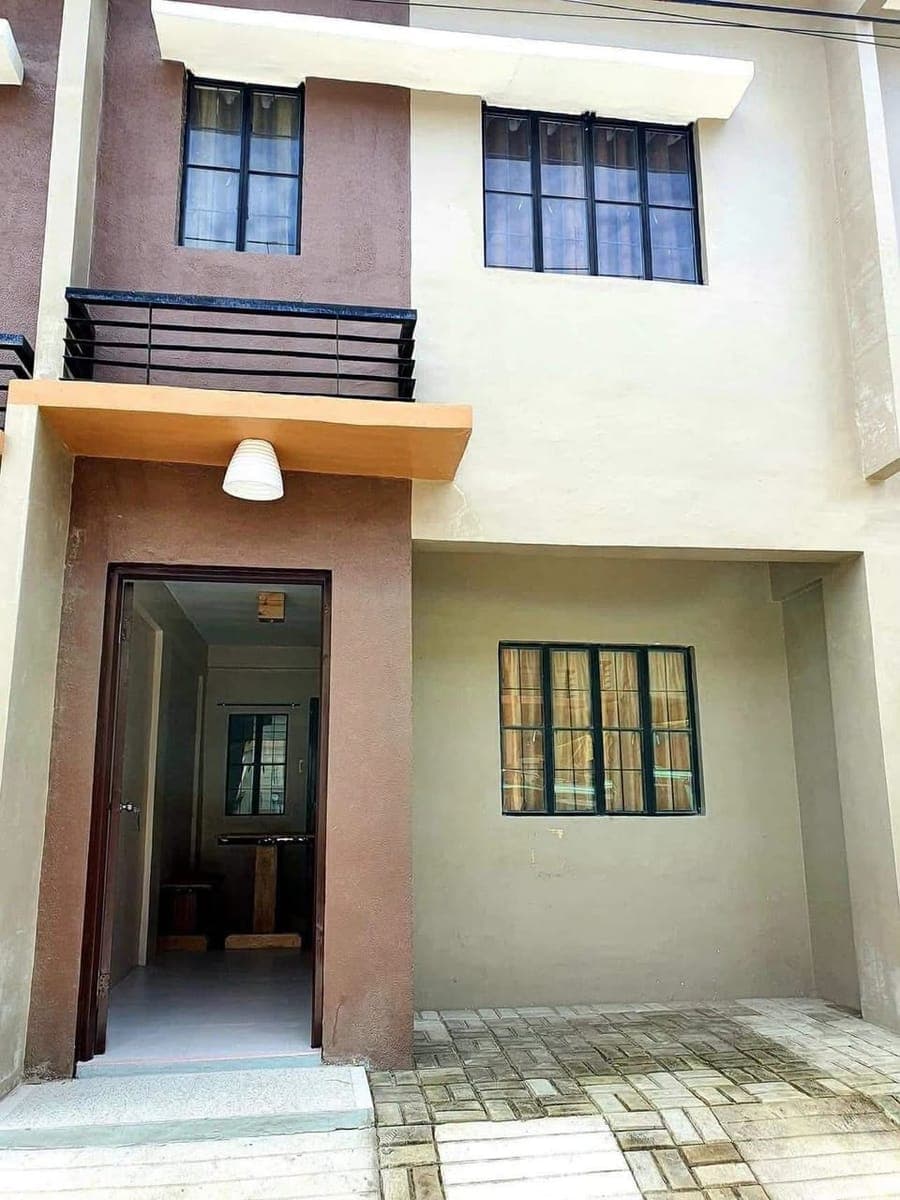 House for Rent - photo 1