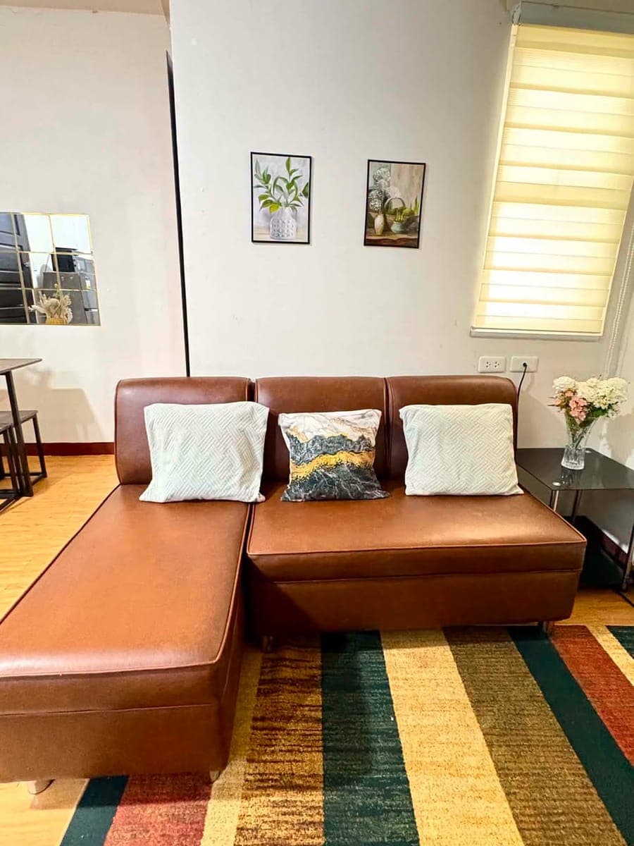 Mesaverte Condo 1br with balcony available po for rent near malls church devesoria 1drive cogon 1drive kitkia - photo 1