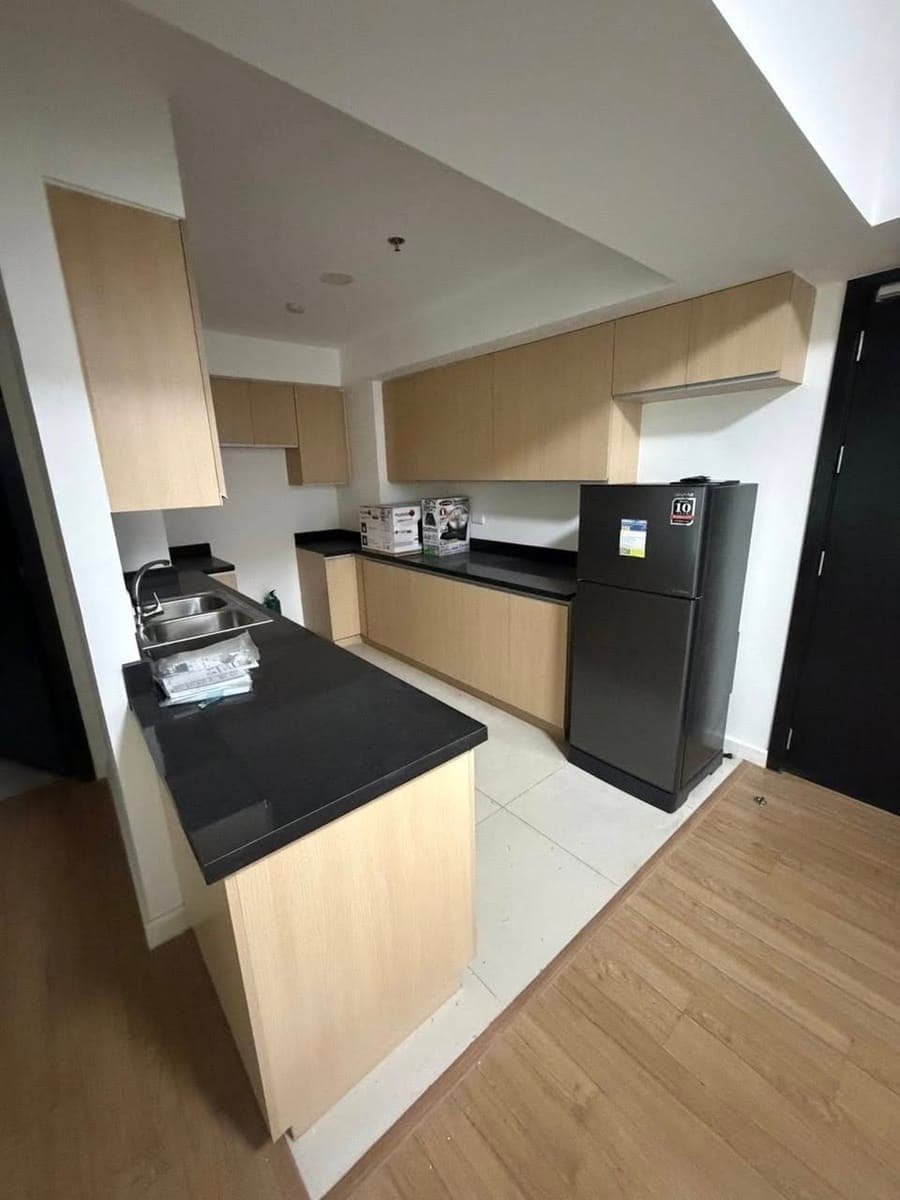 FOR RENT : THE VERANDA 2 BEDROOM - photo 2