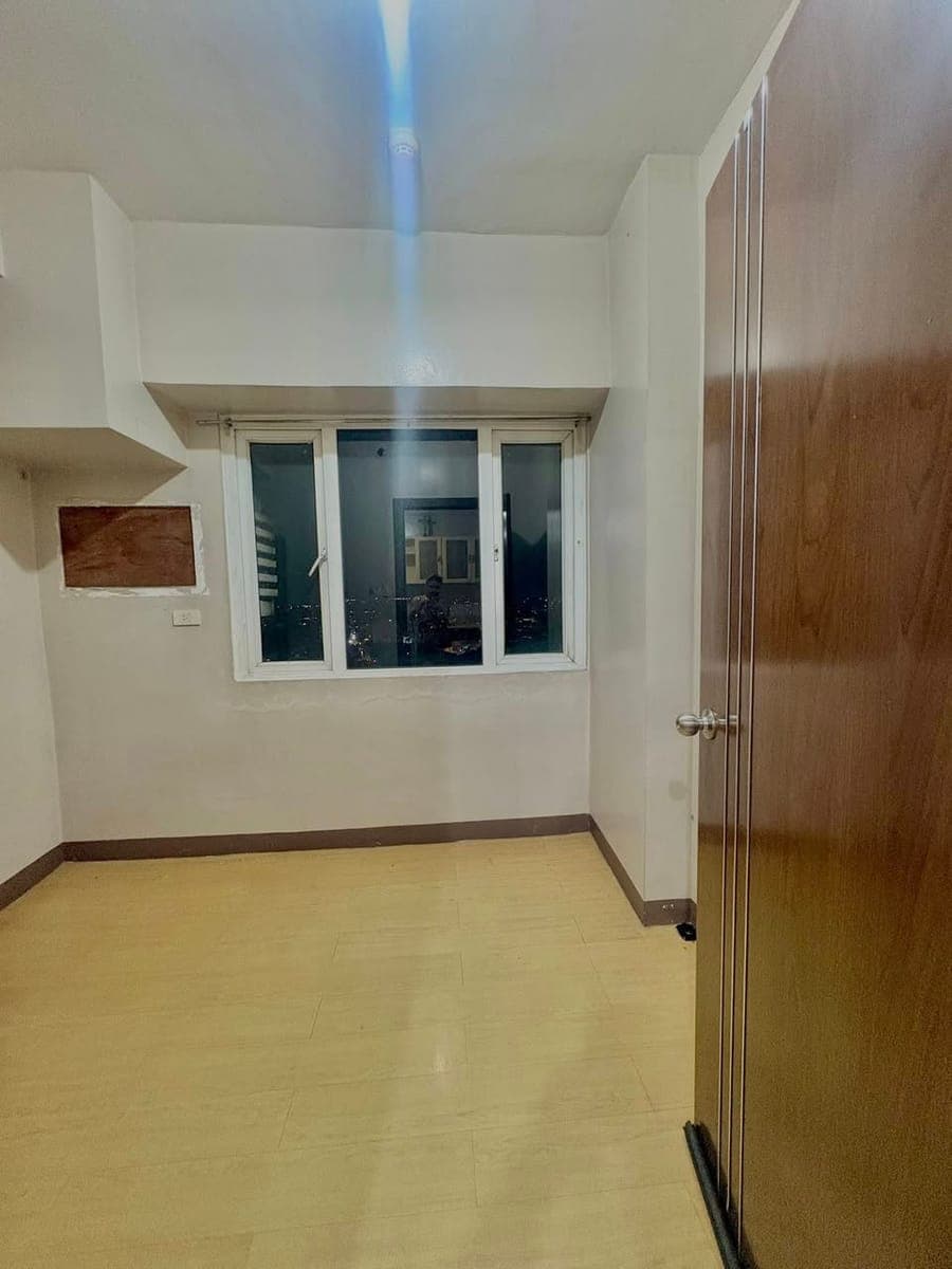 FOR RENT ONE BEDROOM WITH WASHING MACHINE - photo 2