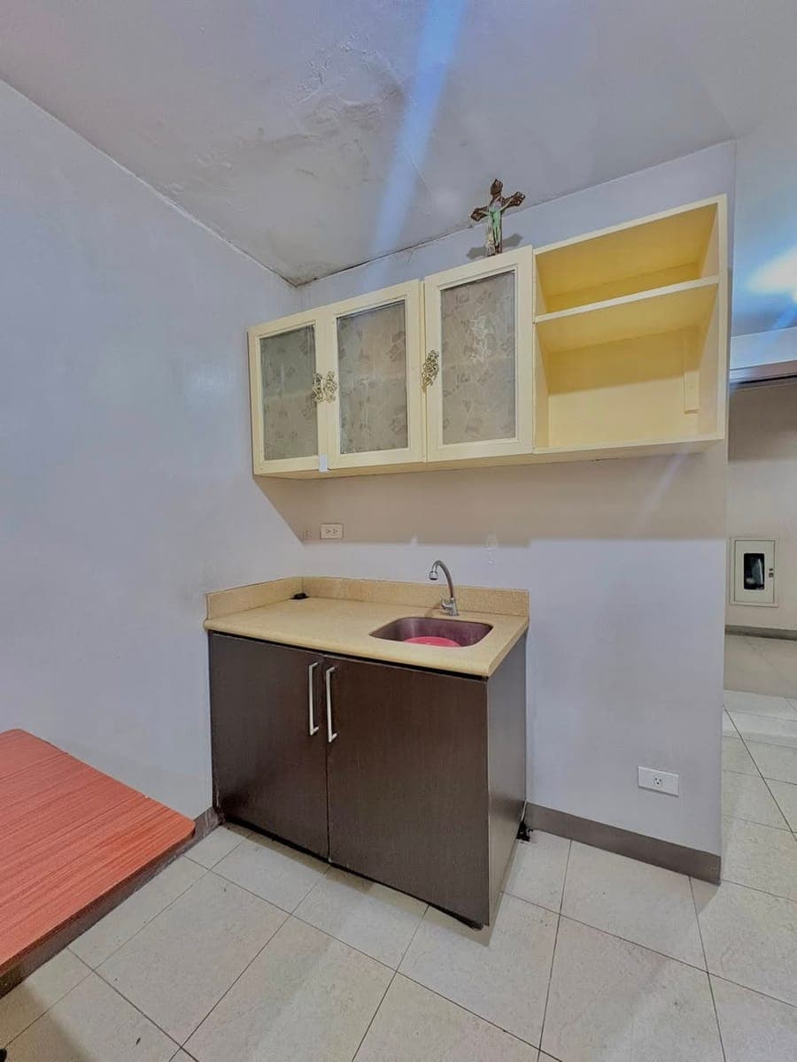 FOR RENT ONE BEDROOM WITH WASHING MACHINE - photo 5