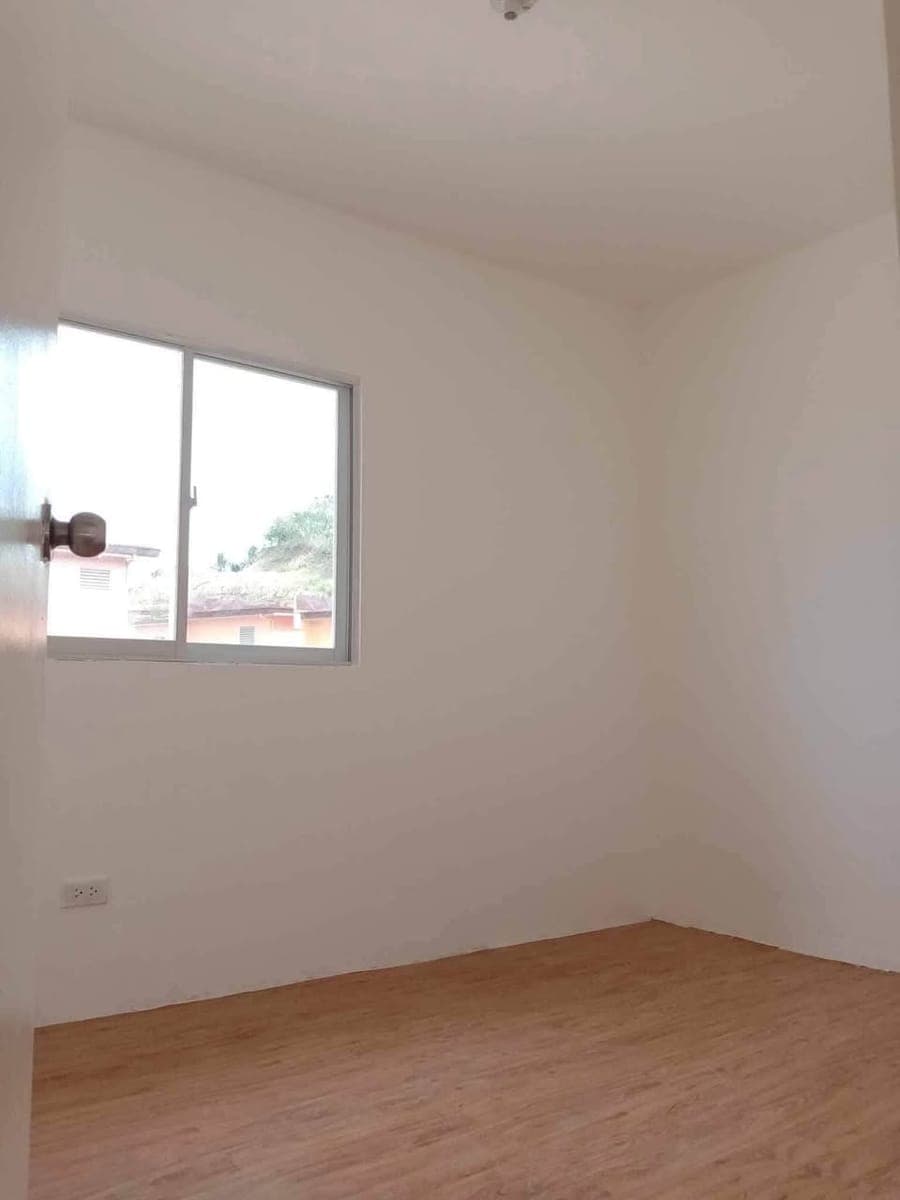 🏡 HOUSE & LOT FOR SALE / FOR RENT - photo 5