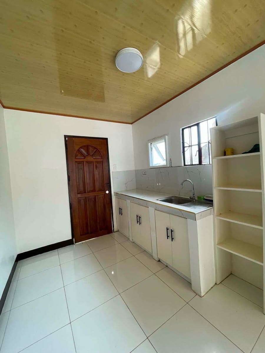 Gated Bungalow House For Rent in Upper Macasandig - photo 4