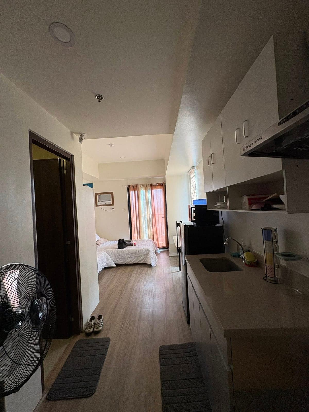 Studio with balcony For Rent (The Median) - photo 2