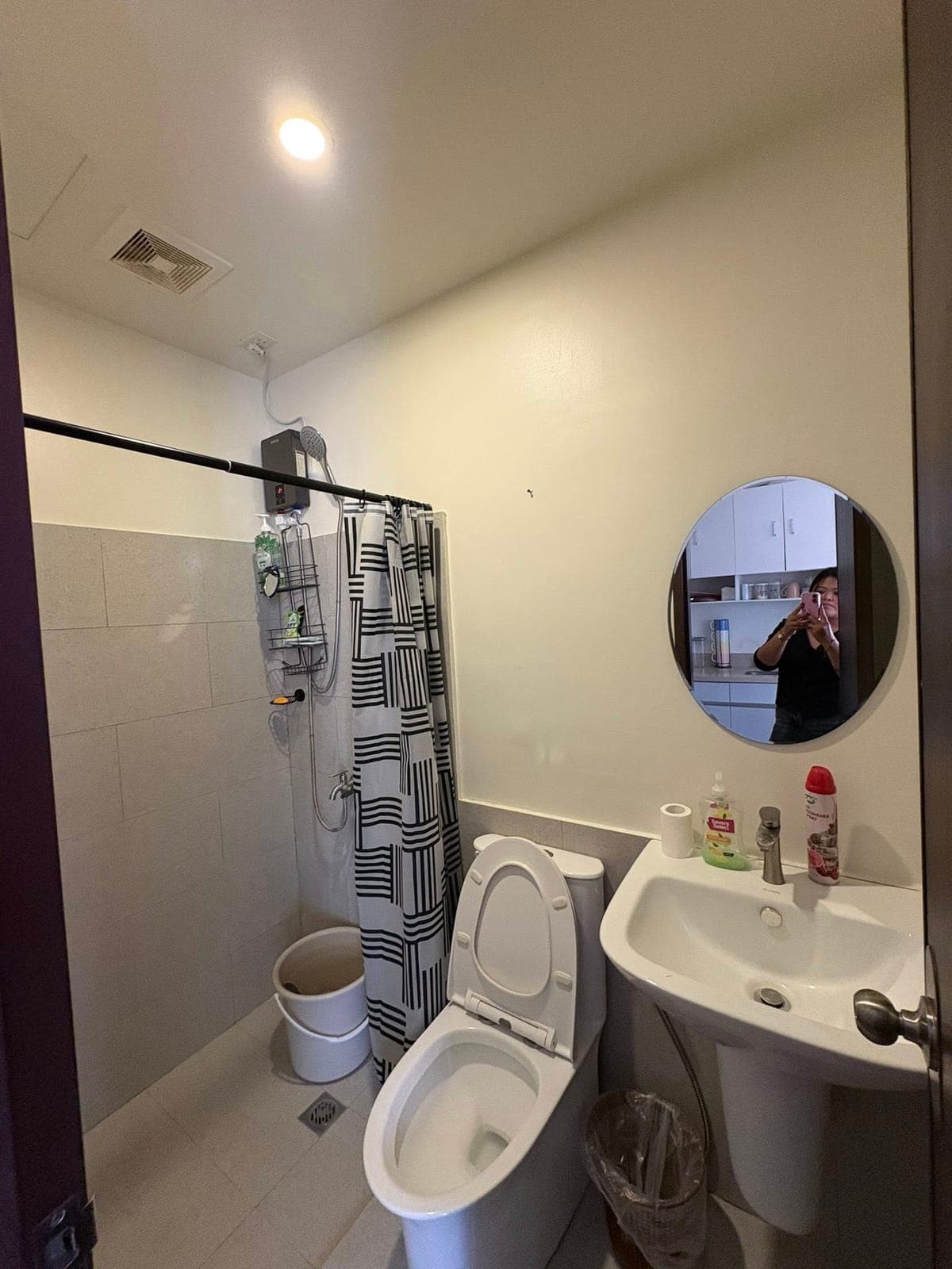 Studio with balcony For Rent (The Median) - photo 8