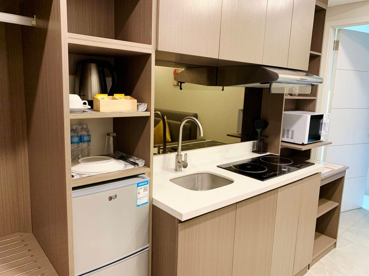 🏡 FOR RENT: Fully Furnished 1BR with Cool Mountain Breeze – Le Menda Residences Busay - photo 3