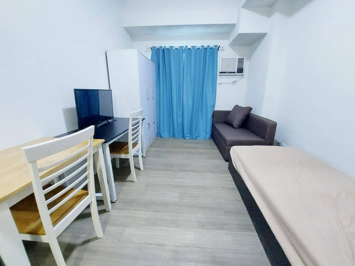 Furnished Studio unit Available for long term RENT - photo 1