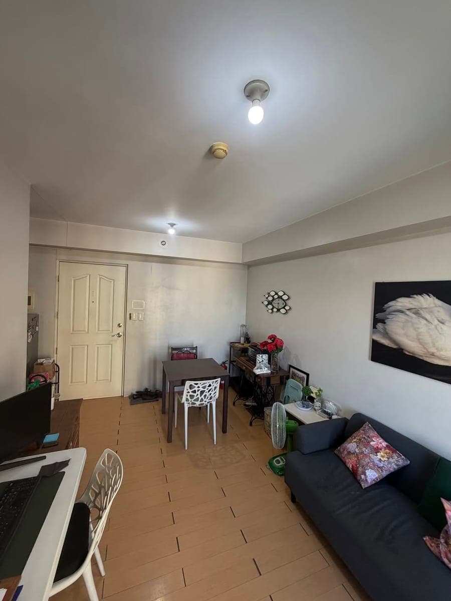 2 bedroom For Rent Avida Tower New Manila - photo 2