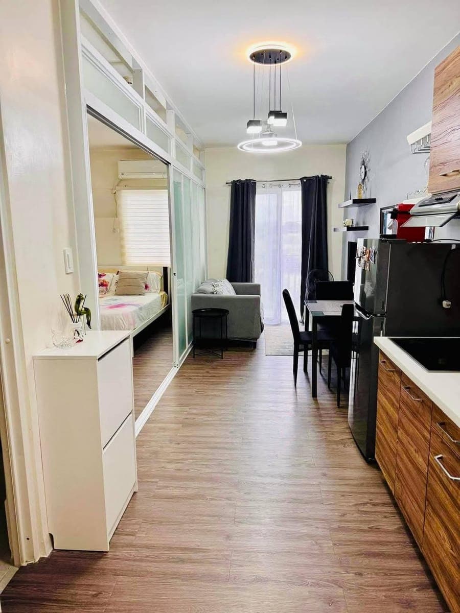 Ready to move-in fully furnished - photo 1