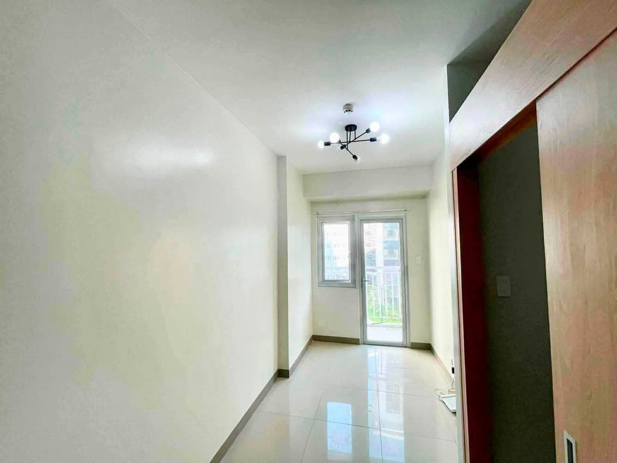 For rent/sale: 2br w parking & balcony - CHARM RESIDENCES - photo 3