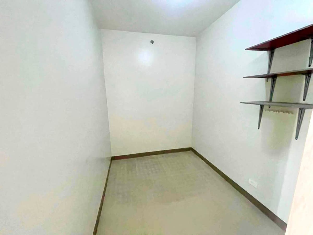 For rent/sale: 2br w parking & balcony - CHARM RESIDENCES - photo 4