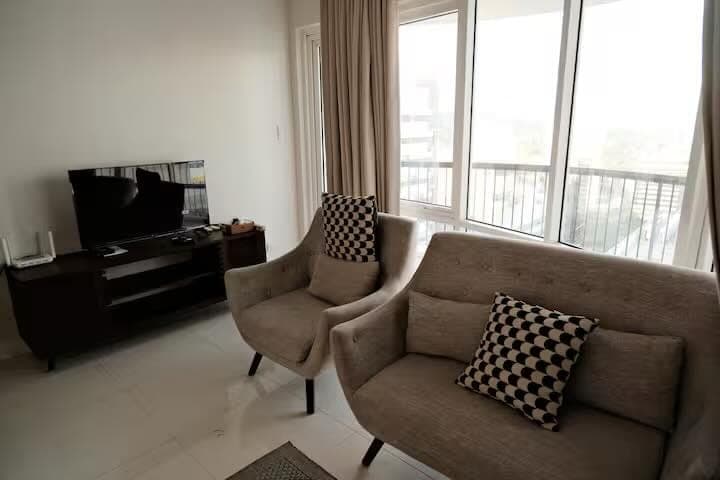 Calyx Centre For rent - photo 2