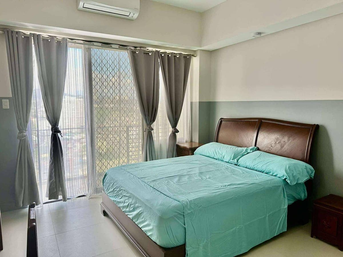 FOR RENT: FURNISHED STUDIO UNIT AT BASE LINE RESIDENCES - photo 5