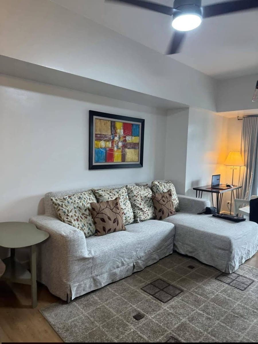 For Lease: 1 Bedroom in Park Triangle Residences BGC, Taguig City - photo 3