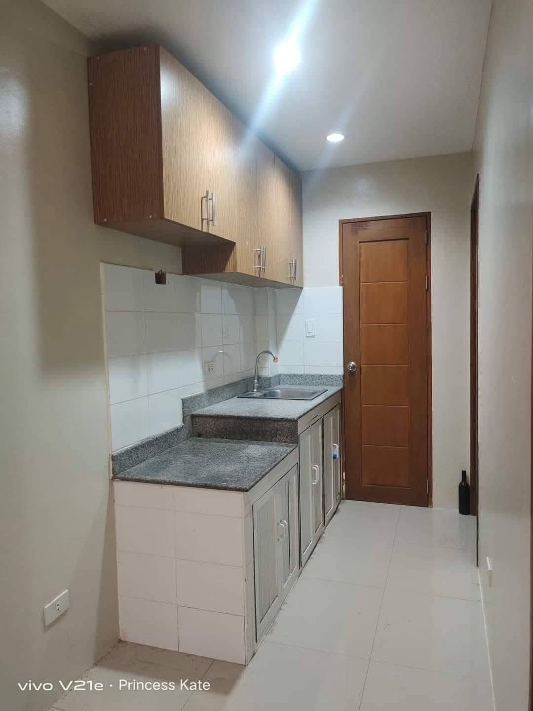 LAHUG GEM! 2-Bedroom Home for Rent 🌟 - photo 10