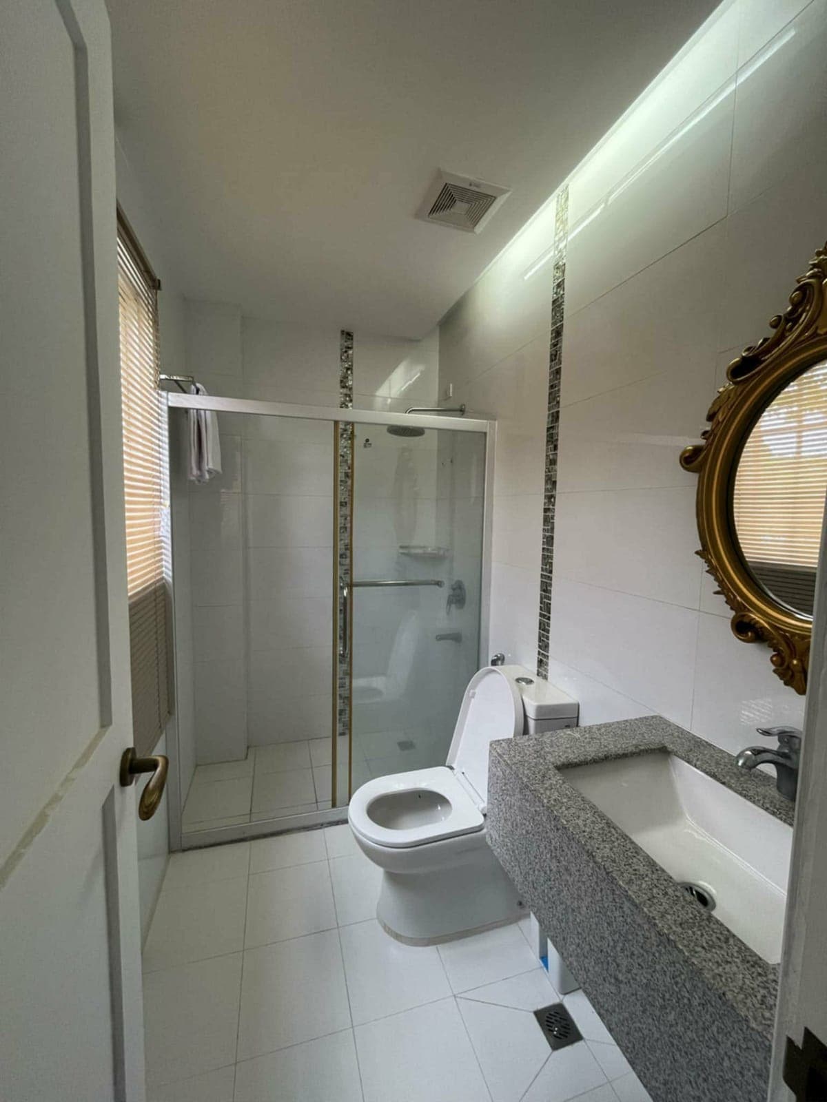 🏢 2BR for Rent – Apple One Banawa (Mansionette Type) - photo 3