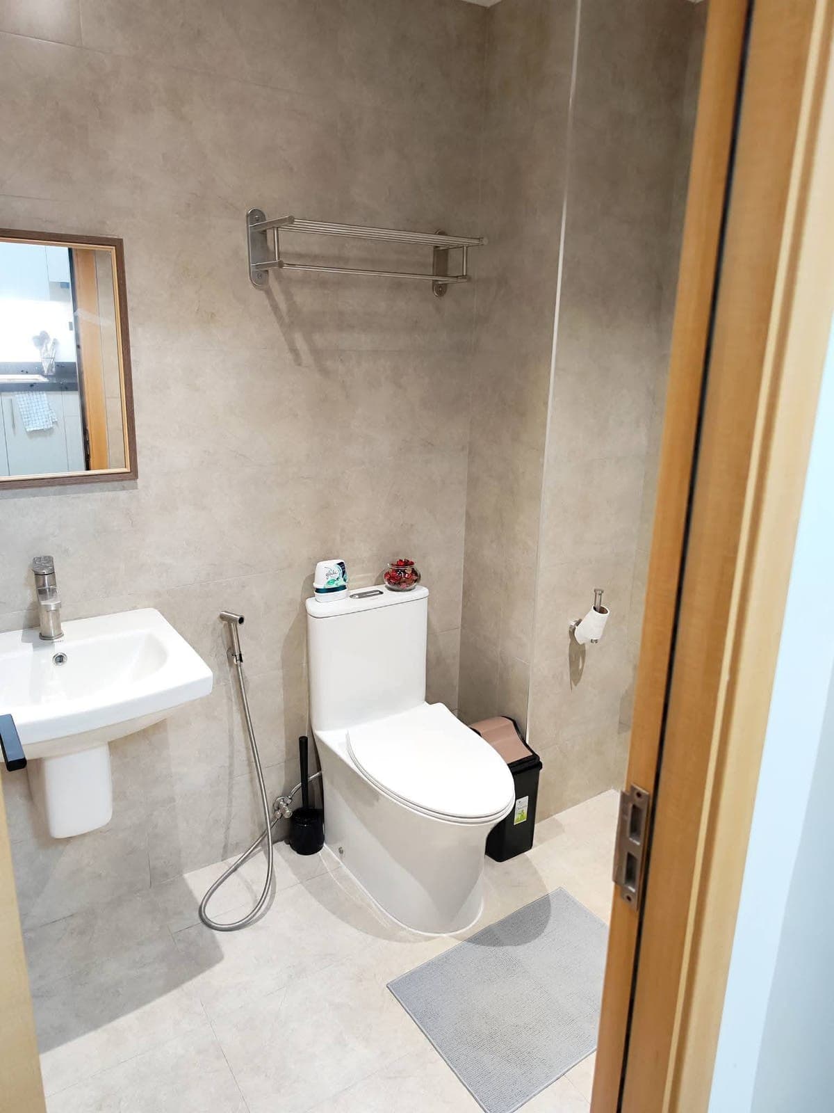 ‼️ 1-BEDROOM CONDO FOR RENT ‼️ - photo 4