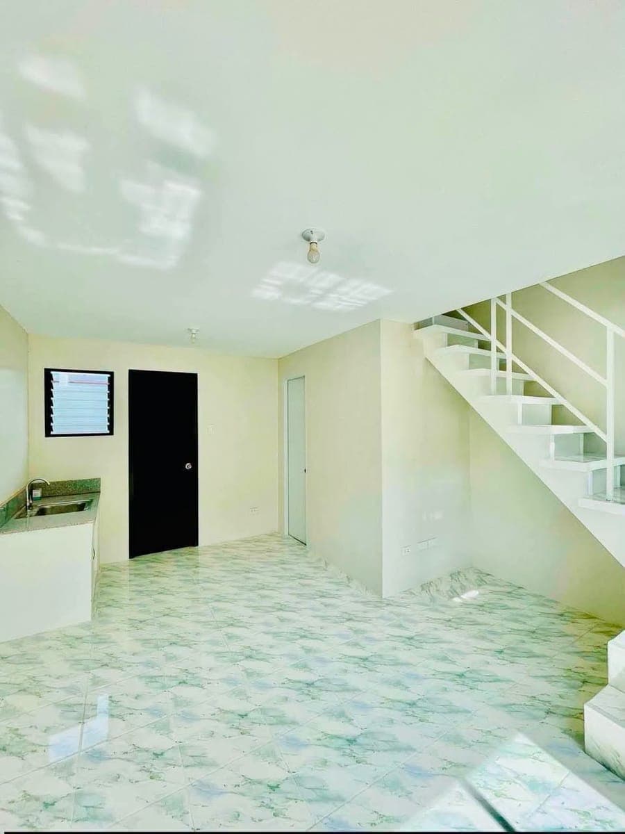 🏡 NEW LISTING | BRAND NEW HOUSE FOR RENT 🏡 - photo 4