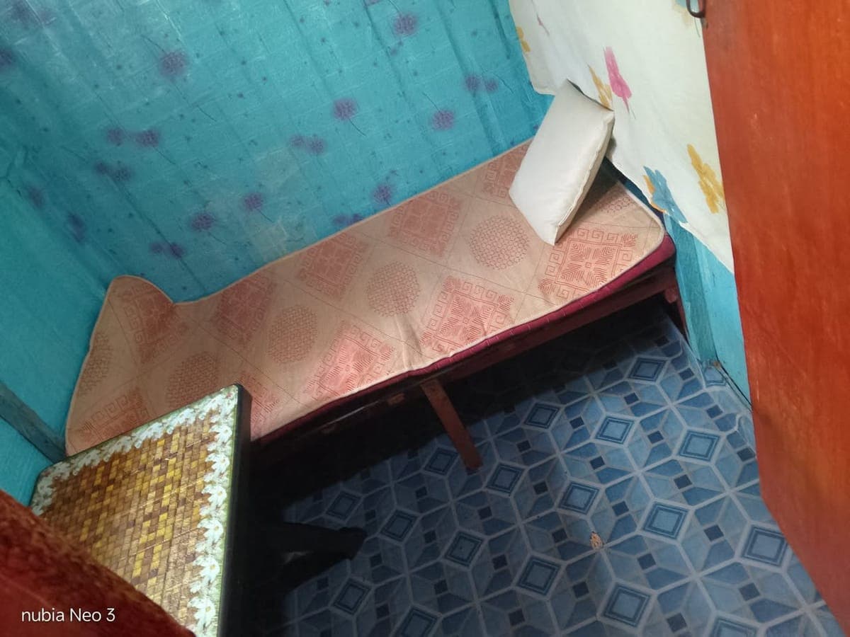 available rooms guyss. same location Japun sa previous post. affordable Boarding house only 2k worth... - photo 1