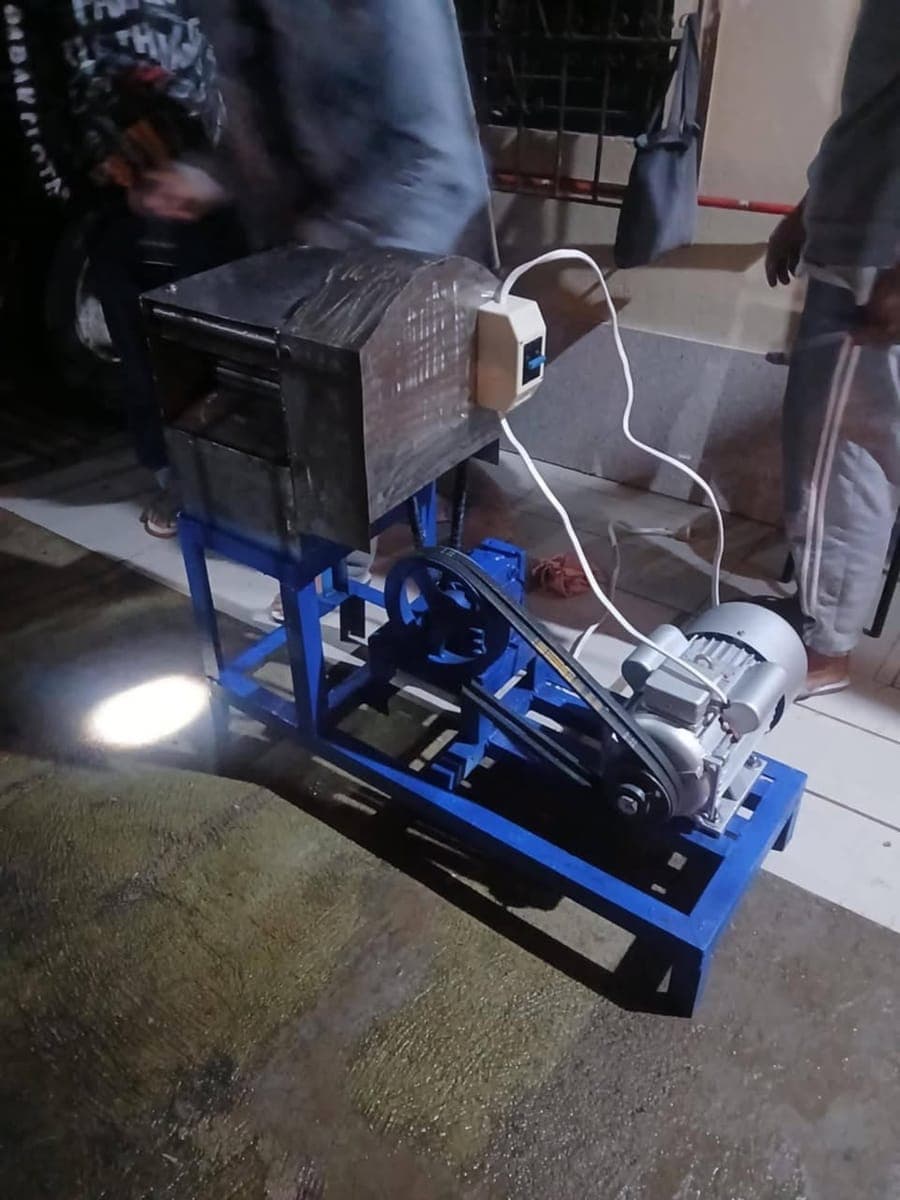 🥤 Sugarcane Extractor Machine – Perfect Pang Negosyo! - photo 4