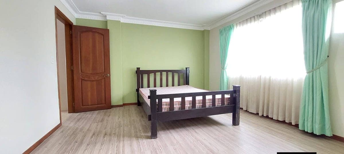 👉𝐅𝐨𝐫 𝐑𝐞𝐧𝐭 𝐎𝐯𝐞𝐫𝐥𝐨𝐨𝐤𝐢𝐧𝐠 𝐇𝐨𝐮𝐬𝐞 𝐰𝐢𝐭𝐡 𝐒𝐰𝐢𝐦𝐦𝐢𝐧𝐠 𝐩𝐨𝐨𝐥 𝐢𝐧 𝐓𝐚𝐥𝐚... - photo 4