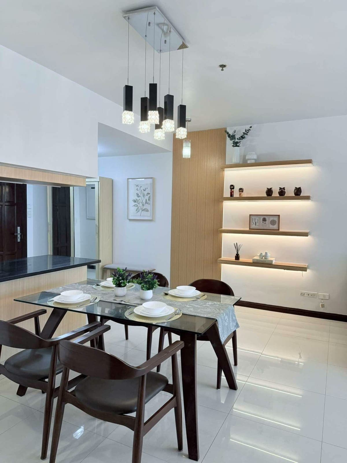 If you’ve been looking for a **spacious, move-in ready home in the heart of Cebu Business Park**, this is your sign 👇 - photo 1