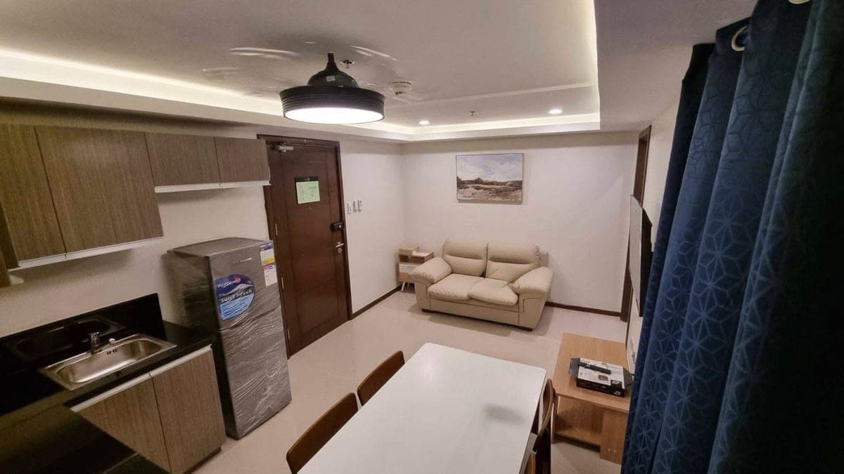 Looking for a move-in ready home where everything is handled? This fully furnished 1-BR unit at Robi... - photo 5