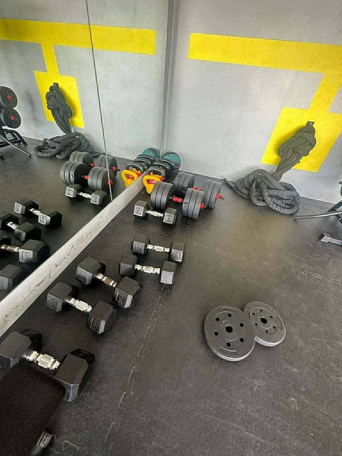 🏢 Northwoods Place Condo – Studio Unit for Rent - photo 7