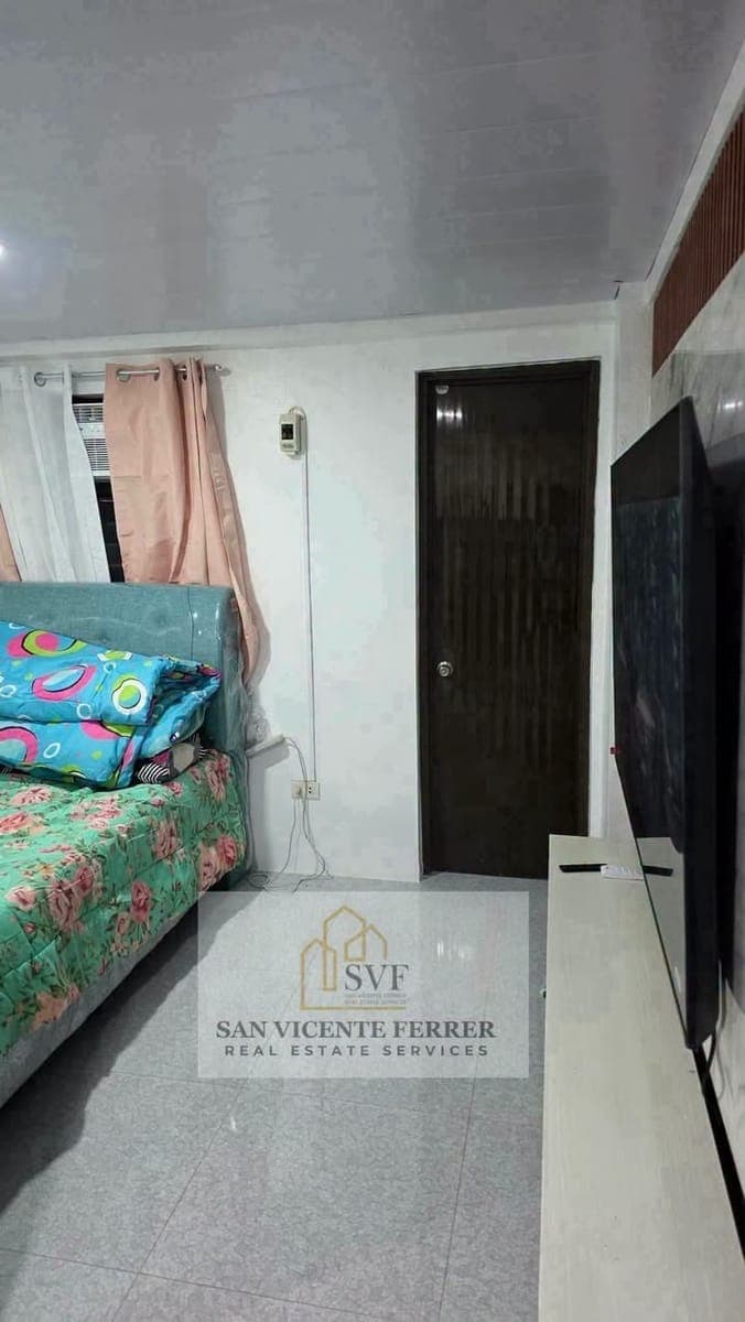 Condo For Rent - photo 2
