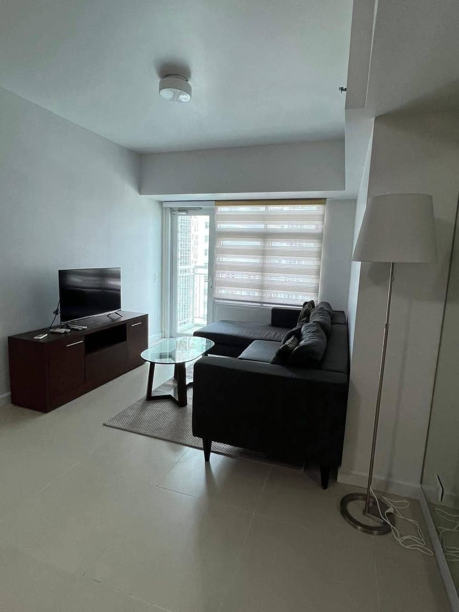 FOR RENT: - photo 1