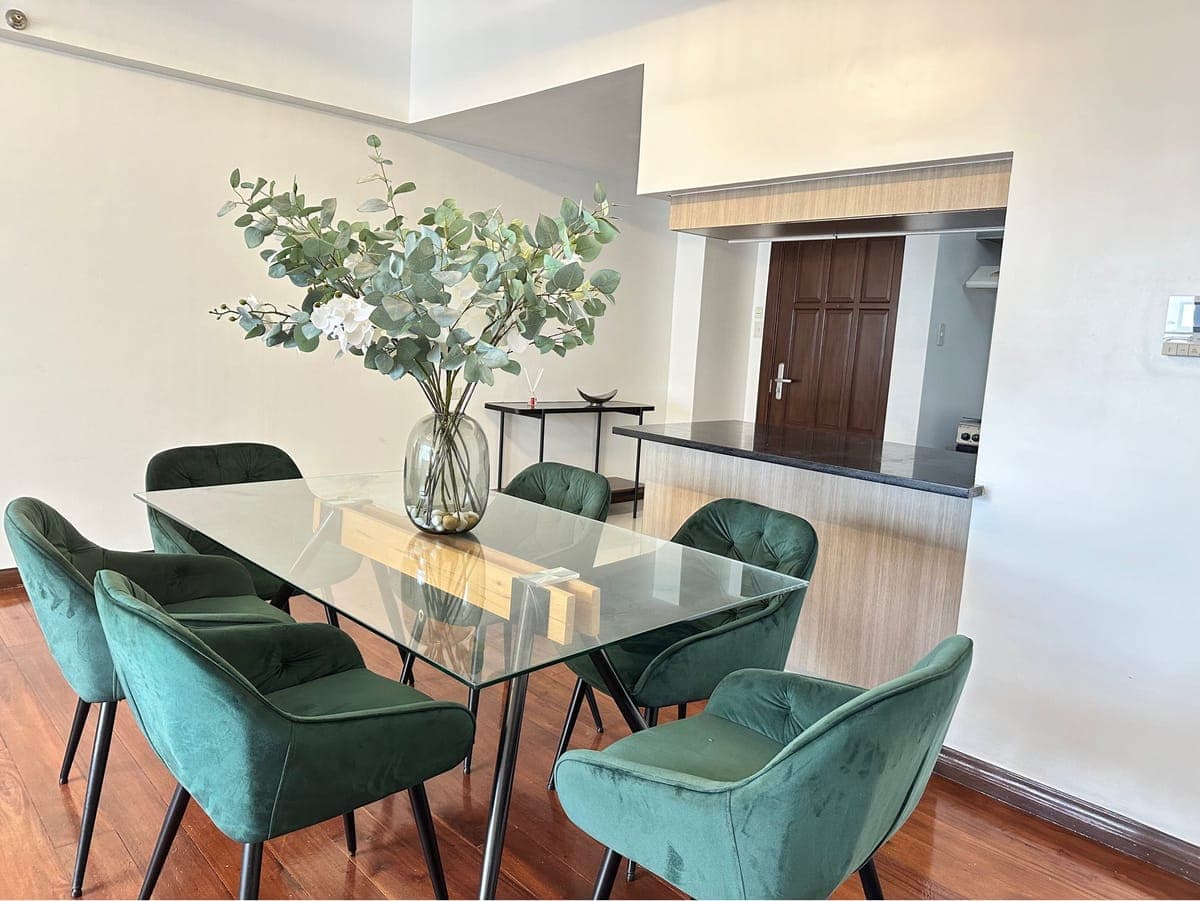 For Rent: 3BR Unit at Avalon, Cebu Business Park - photo 2