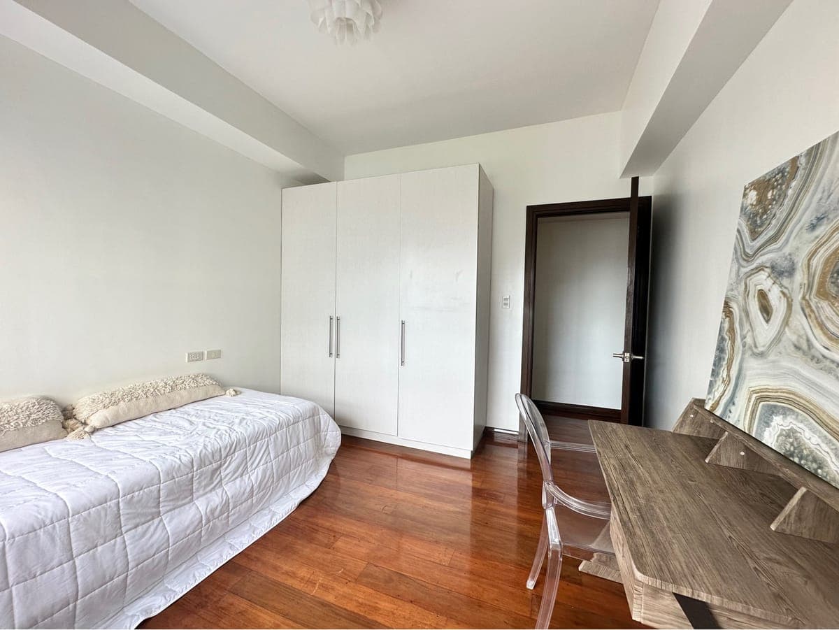 For Rent: 3BR Unit at Avalon, Cebu Business Park - photo 14