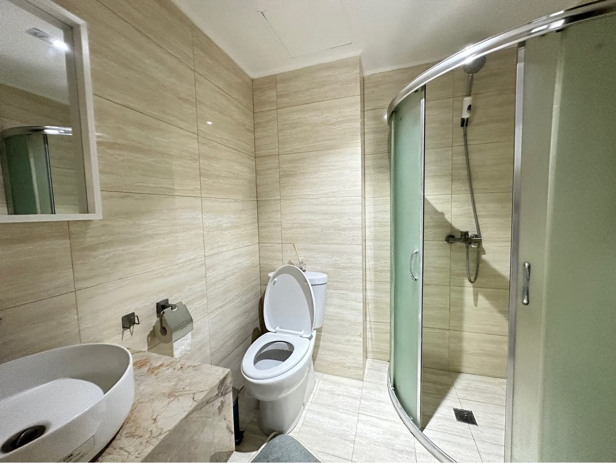 For Rent: 3BR Unit at Avalon, Cebu Business Park - photo 10