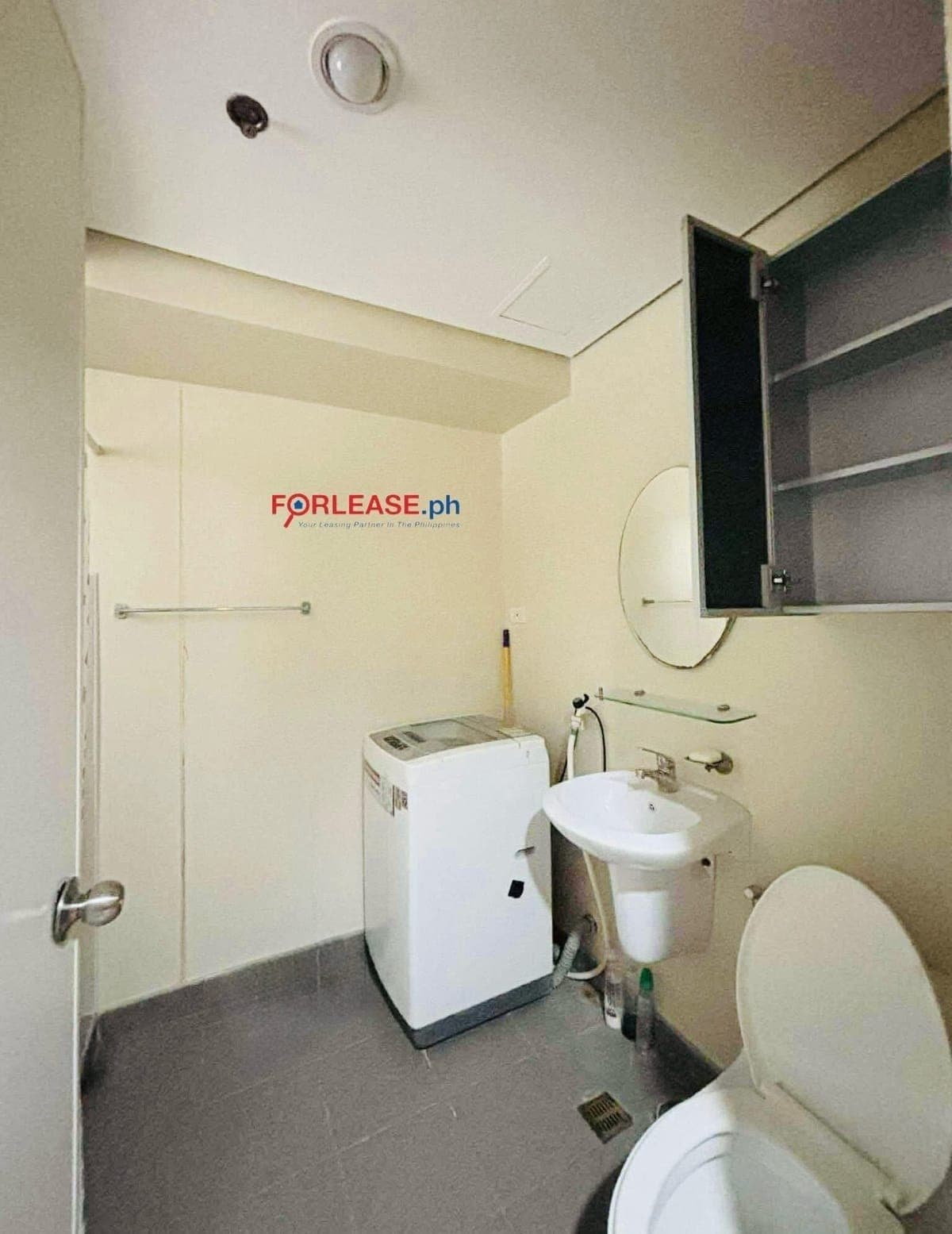 𝙁𝙊𝙍 𝙇𝙀𝘼𝙎𝙀: 𝙁𝙪𝙧𝙣𝙞𝙨𝙝𝙚𝙙 1-𝘽𝙚𝙙𝙧𝙤𝙤𝙢 𝙞𝙣 𝘾𝙚𝙗𝙪 𝙄𝙏 𝙋𝙖𝙧𝙠 - photo 2