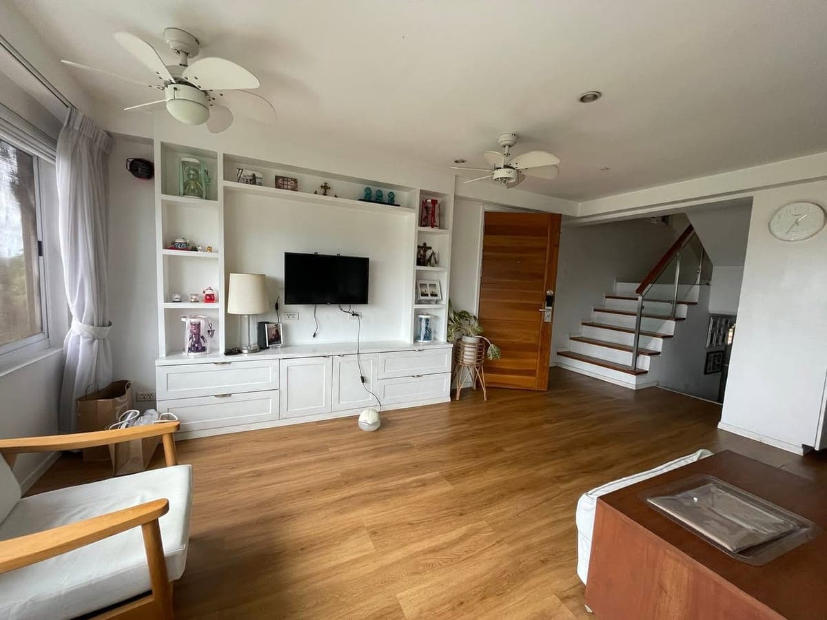 For Rent: - photo 1