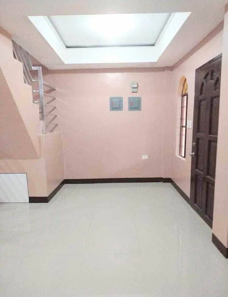 ‎🏡 HOUSE FOR RENT DUPLEX TYPE 2-STOREY 🏡‼️ - photo 2