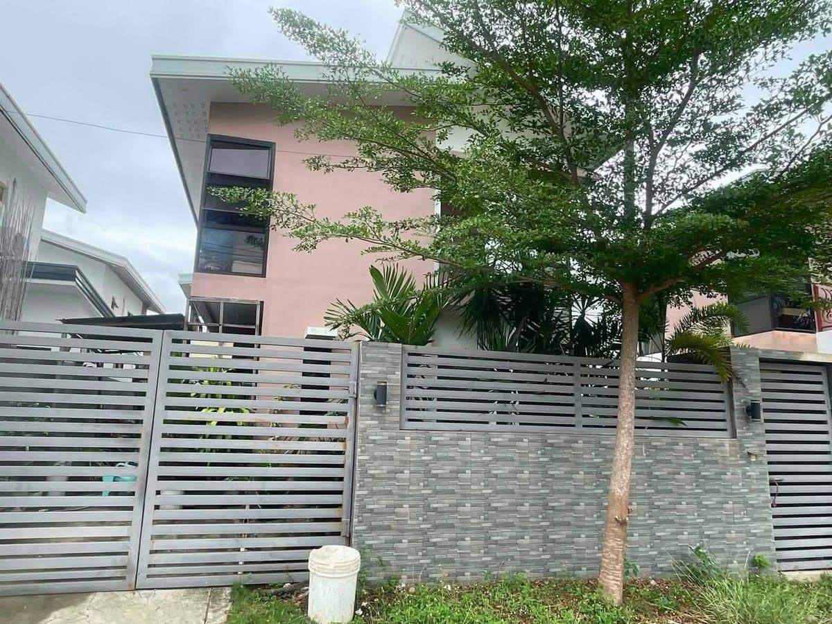 House for Rent in Ignatius Enclave 1, Xavier Estates Phase 6 - photo 2