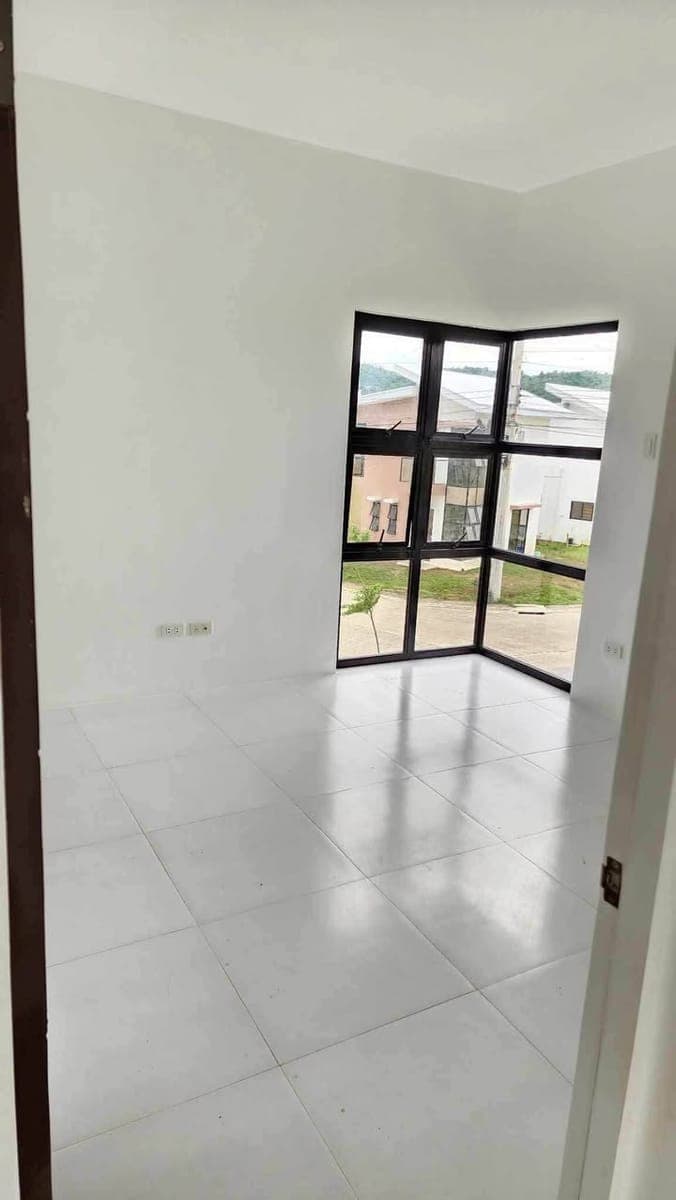 House for Rent in Ignatius Enclave 1, Xavier Estates Phase 6 - photo 3