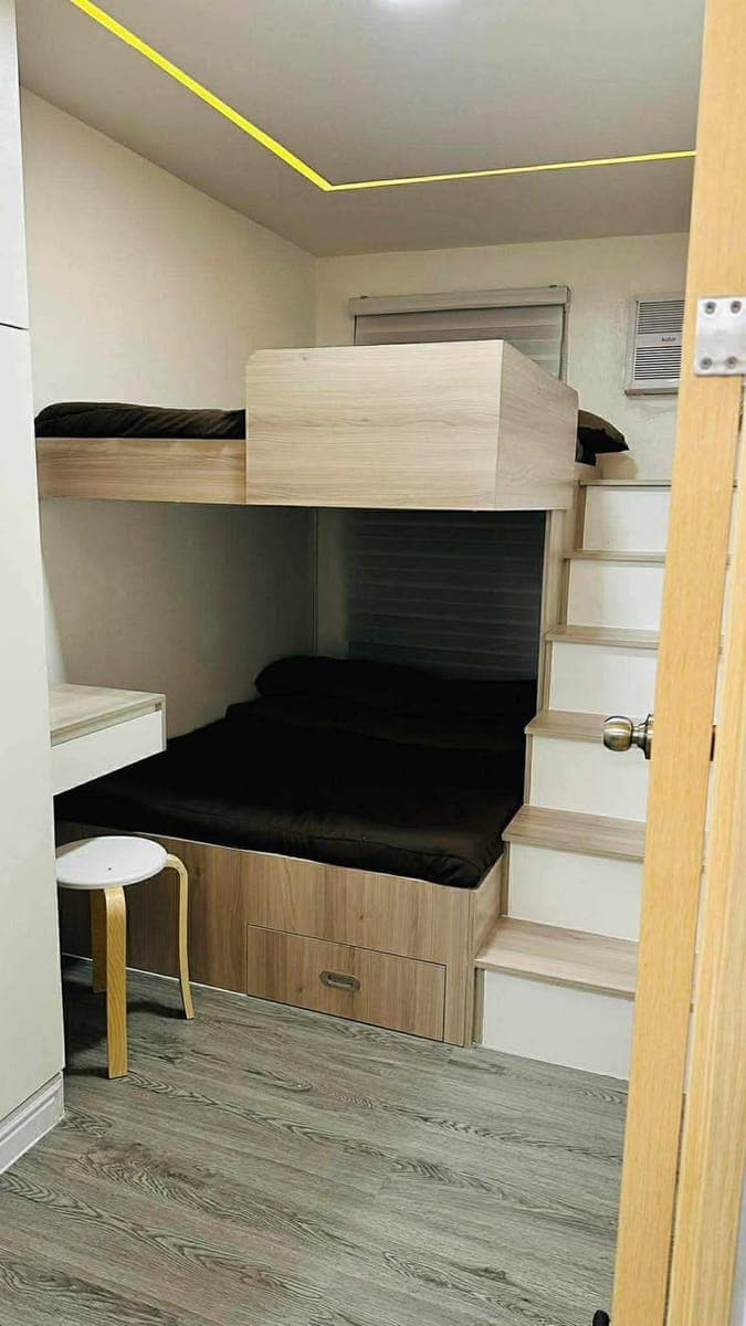 2 bedroom unit - photo 1