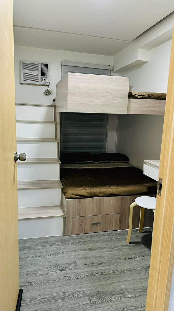 2 bedroom unit - photo 2