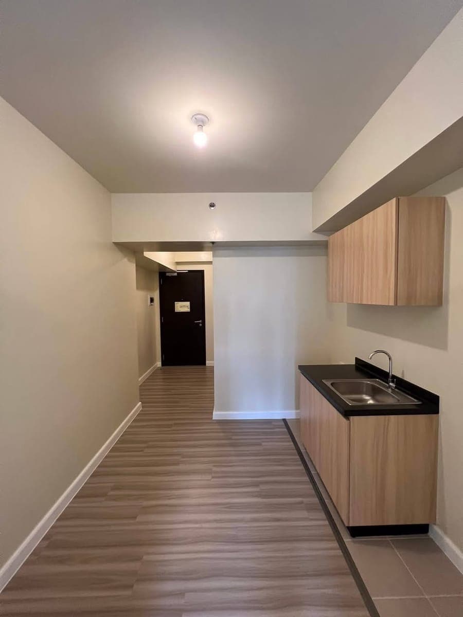 ✨ Live in the Heart of Mandaluyong for Less Than ₱12K Monthly! ✨ - photo 3