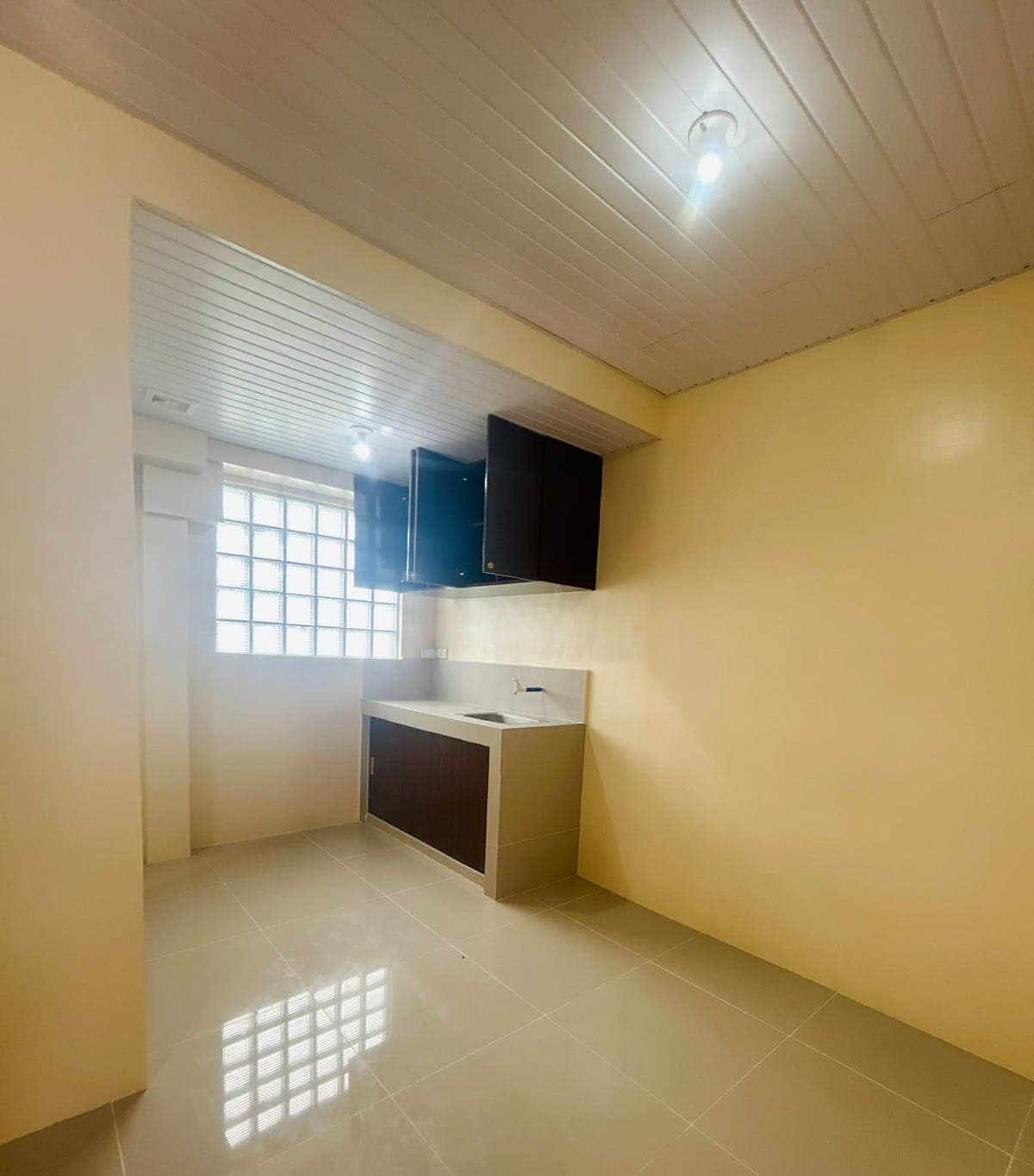 Brand New 1 bedroom and bath with parking area for rent - photo 11