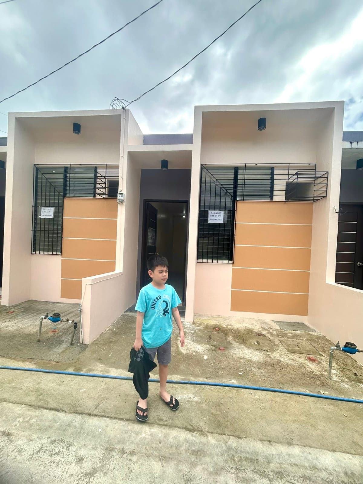 Brand New 1 bedroom and bath with parking area for rent - photo 4