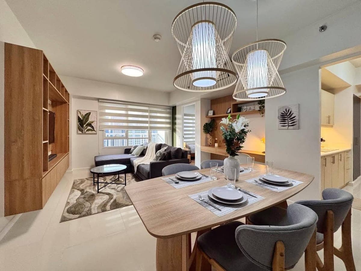 For Lease: Fully furnished 3 Bedroom Unit at Two Serendra, BGC - photo 2