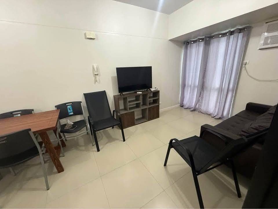 Solinea Tower 2 -1 Bedroom for Rent - photo 2