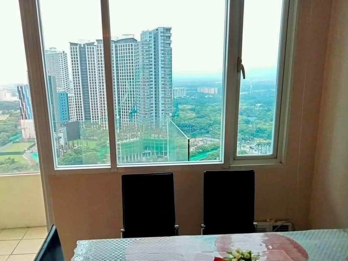 🏙 FOR RENT – Seibu Tower, BGC Taguig - photo 1