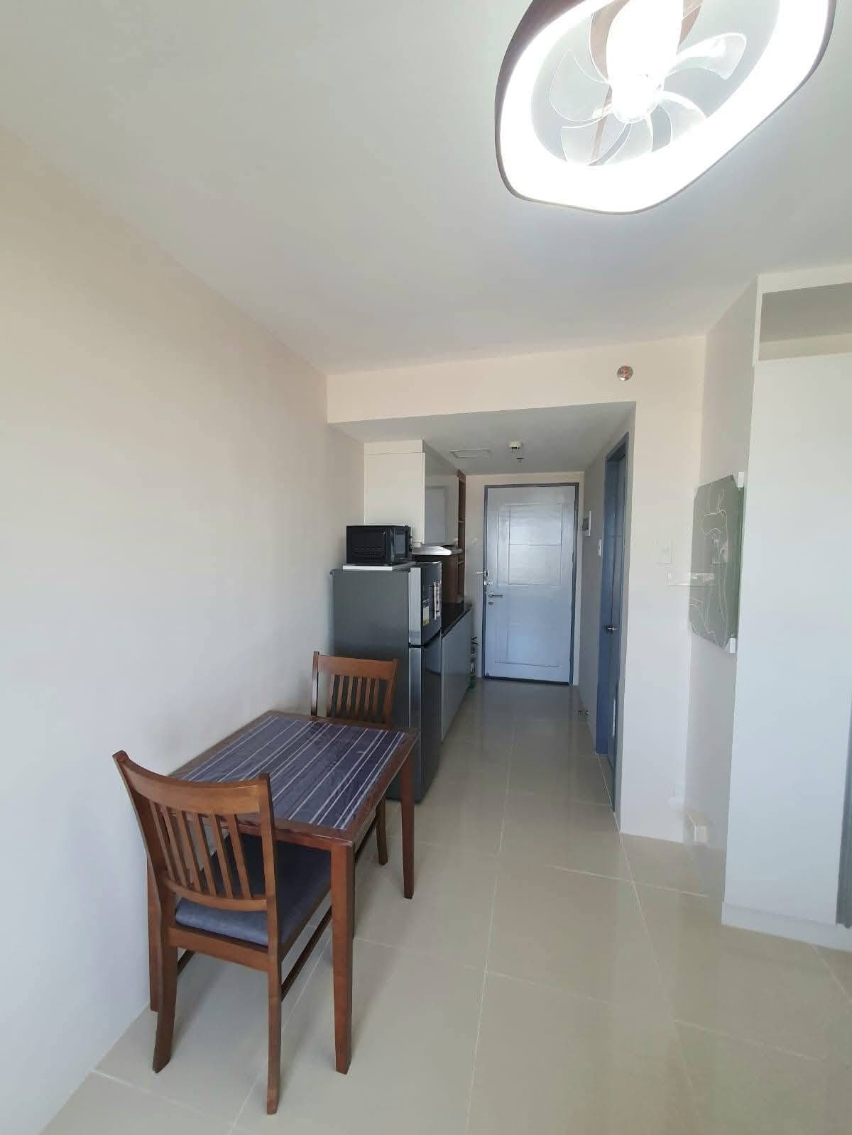 Looking for a clean, modern studio in Mandaue? This might be the one for you! - photo 2