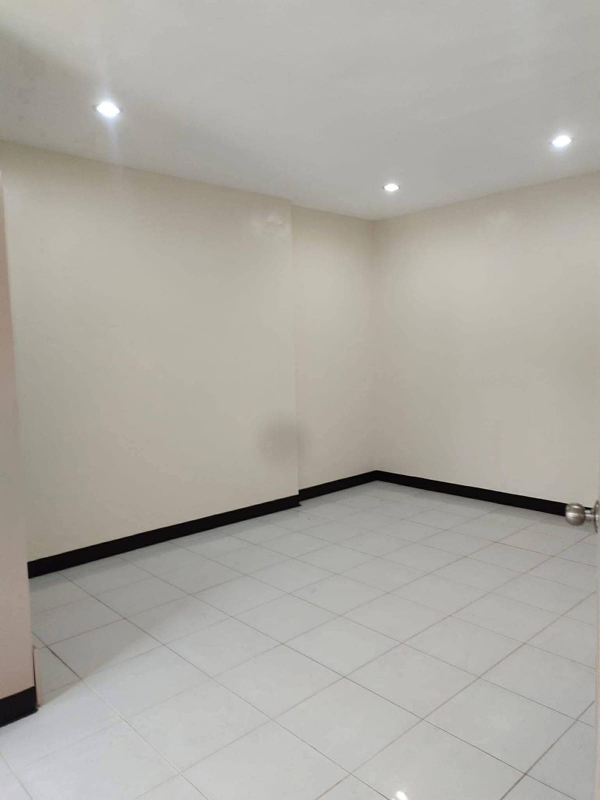 📍Mabolo: 3-Bedroom Home for Rent! 🏠 - photo 3